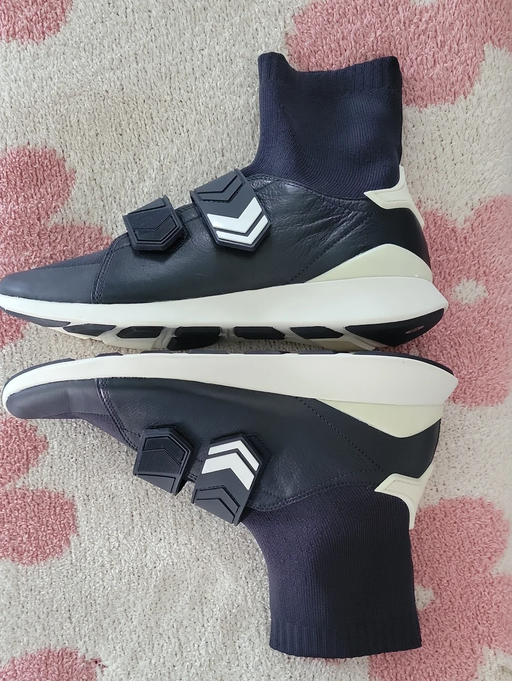 Tory Sport by Tory Burch Chevron Strap Sock Sneakers. Navy Women's Size 9.5 NWOT